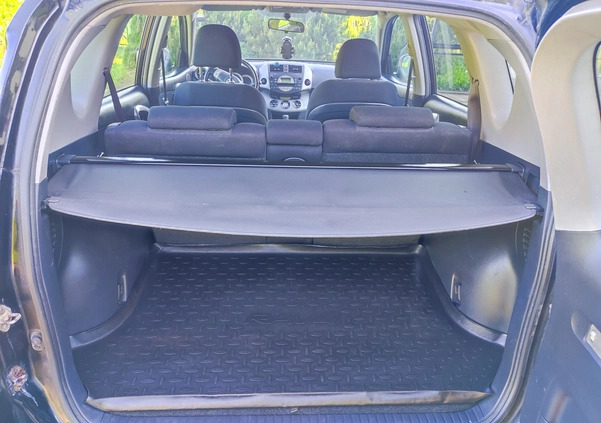 Toyota RAV4 cena 35000 przebieg: 217000, rok produkcji 2006 z Wolbrom małe 46